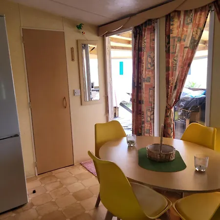 Mobil Bleu Marine Campingplads *